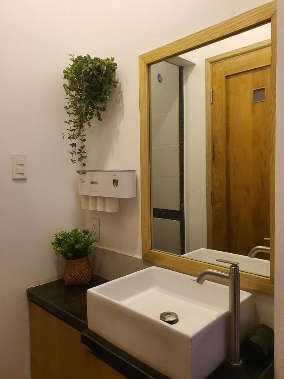 Zvillage Ncc - Modern Townhouse In District 1 Ho Chi Minh-stad Buitenkant foto